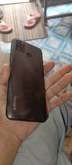 Infinix smart 6) ram 3 64