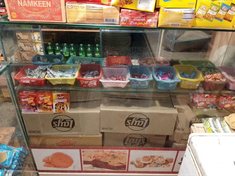 one counter 6ft second counter 5ft and 3rd counter 4 ft condition good 1
