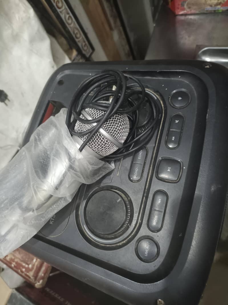 Bluetooth speaker and sound system, no any fault. 3