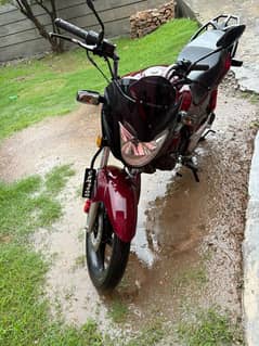 Honda CB 125F – Excellent Condition | 2025 Model |Total Geniune