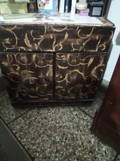 dressing table selling good condition