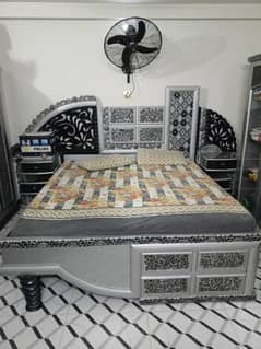 full bed set black and grey colour 10 by 8 condition