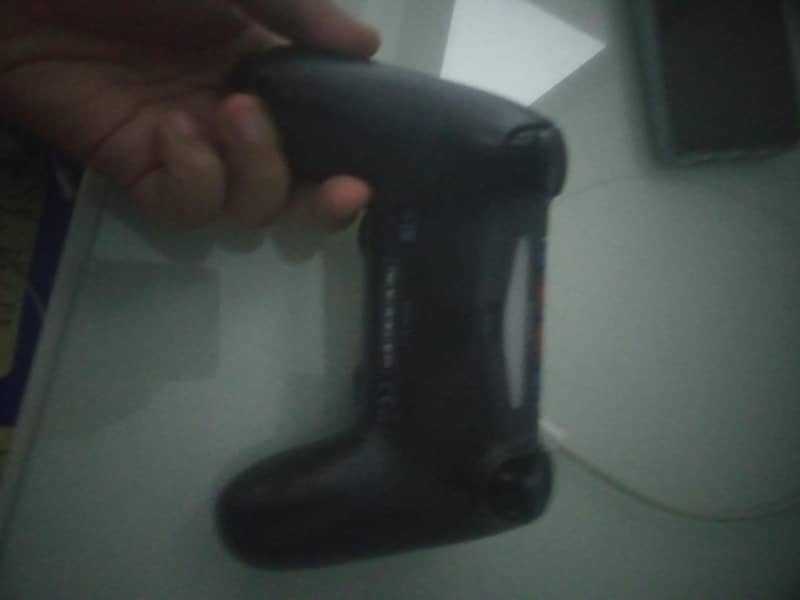 PS4 with skin controller  with 2 games 0
