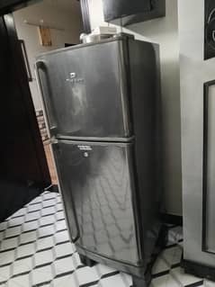 Dawlance 2 door fridge 10 by 9 condition full okay colour grey
