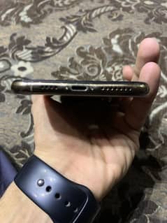 Iphone xs max 256 gb pta approved