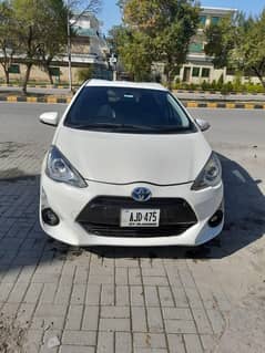 toyota prius C Hybrid (Austrailian Import)
