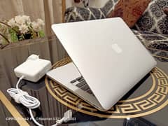 Apple Macbook Pro 2015, 13 inches, Core i5, 8GB Ram, 256GB SSD