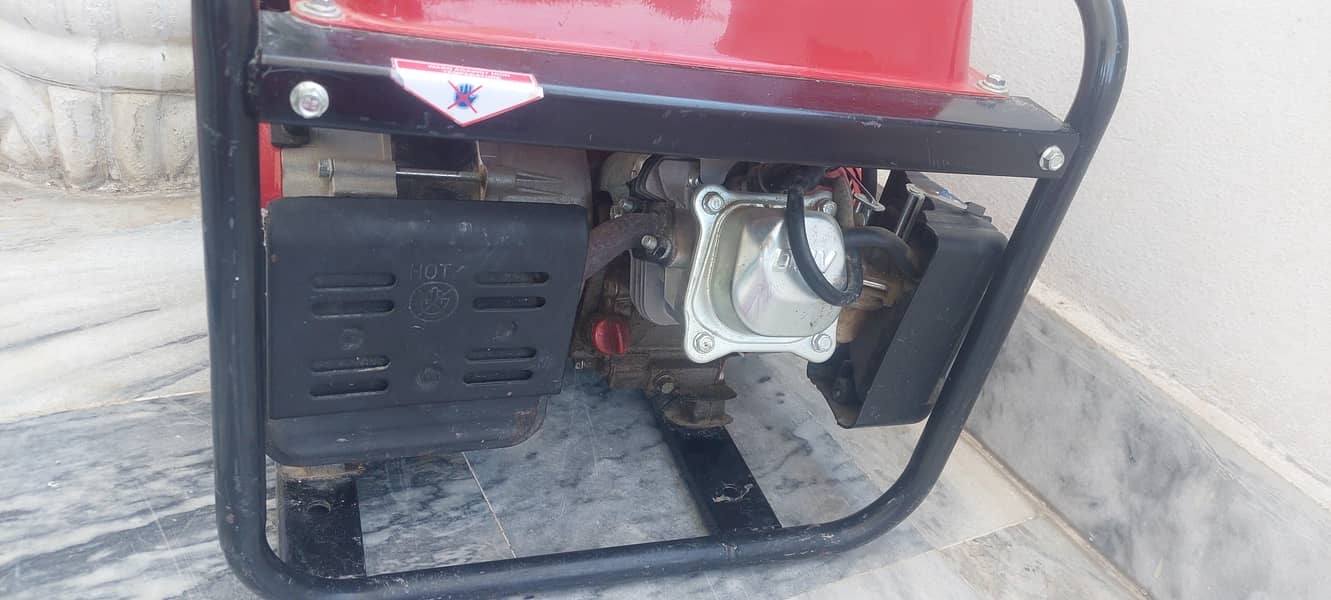 generator 2kva used only 15 hours max 4
