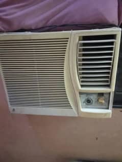 window AC 0.75 WORKING CANDITION ME HAI 0/3/0/0/2/0/7/1/9/4/3