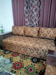 Seven Seater Lavish Sofa Set
