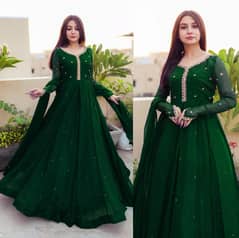 woman unstitched maxi and trouser
