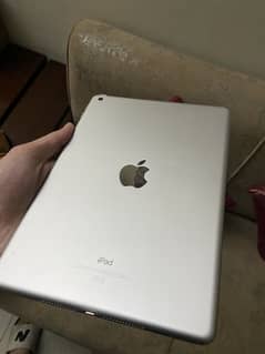 iPad 5th Generation 9.7