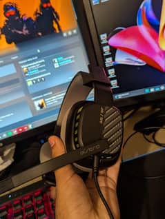 LOGITECH ASTRO A10 2ND GENERATION BLACK (NOT THE LOT ONES)