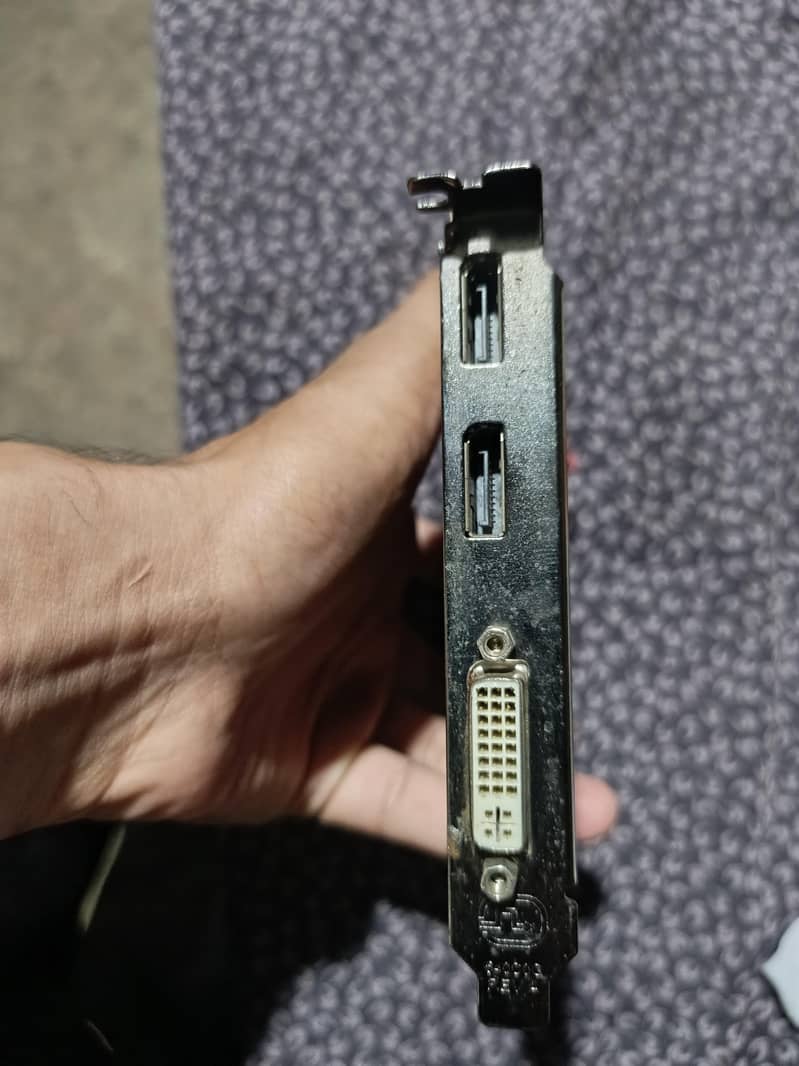 AMD FirePro V4900 1GB GDDR5 Graphics Card 2