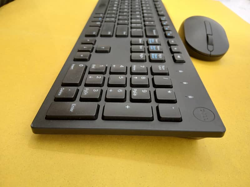 Wireless Dell | Logitech Keyboard and Mouse Combo with Dongle in Qty 4