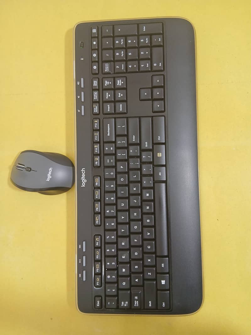 Wireless Dell | Logitech Keyboard and Mouse Combo with Dongle in Qty 17