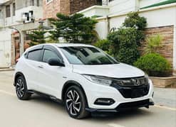 HONDA VEZEL RS(family use car)