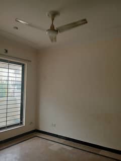 7marla 4beds neat and clean house for rent in G 13 2 islamabad 70 feet Street house