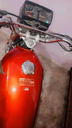 Honda 125 CG 2008 model my WhatsApp number 0319/39/33/468