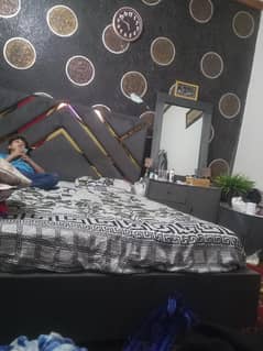 bed 2 said table dressing