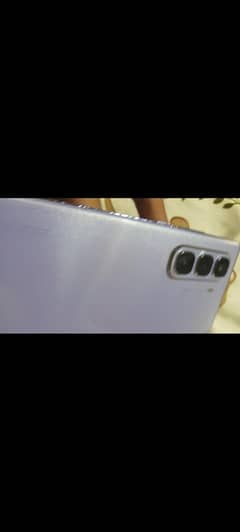 3 mounth used only. exchange possible with i phone