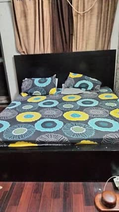 king size bed with side tables
