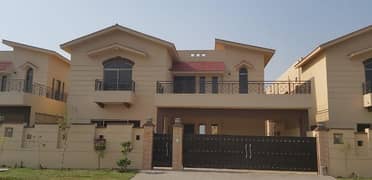 17 Marla 5 Bedroom Brig House Available for Sale in Askari 10 Sector-F Lahore Cantt