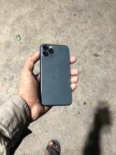 I Phone 11 PRO Non PTA Factory Unlock 64GB Phone Num 03064206549