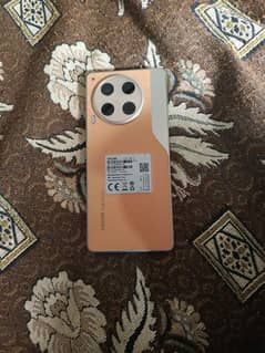 Tecno Camon 30