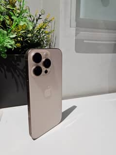 iPhone 16 Pro 256GB Desert Titanium | Factory Unlock | 20 Cycle Counts