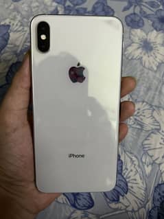 Iphone Xs max pta approved 64 gb 100bh 10/10