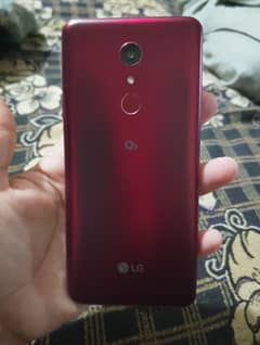 LG.