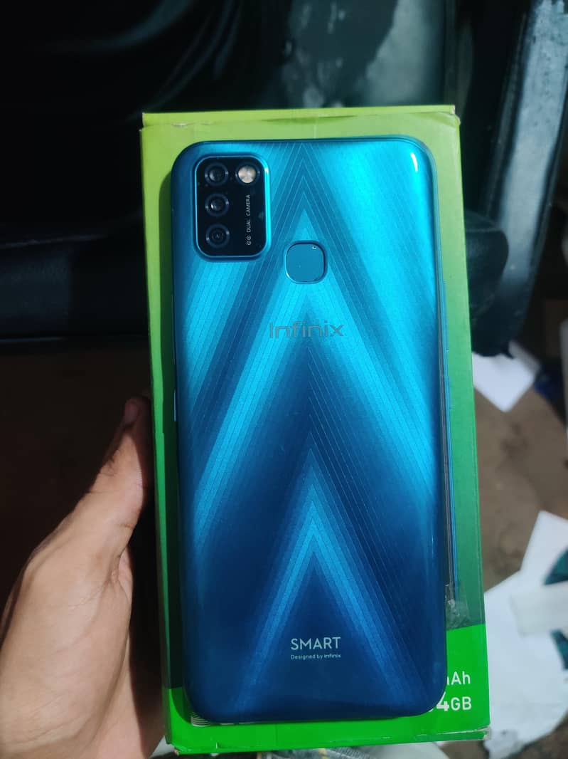 Infinix Smart 5 And Tecno Spark 6 Go 0