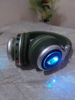 Gaming wireless headphone