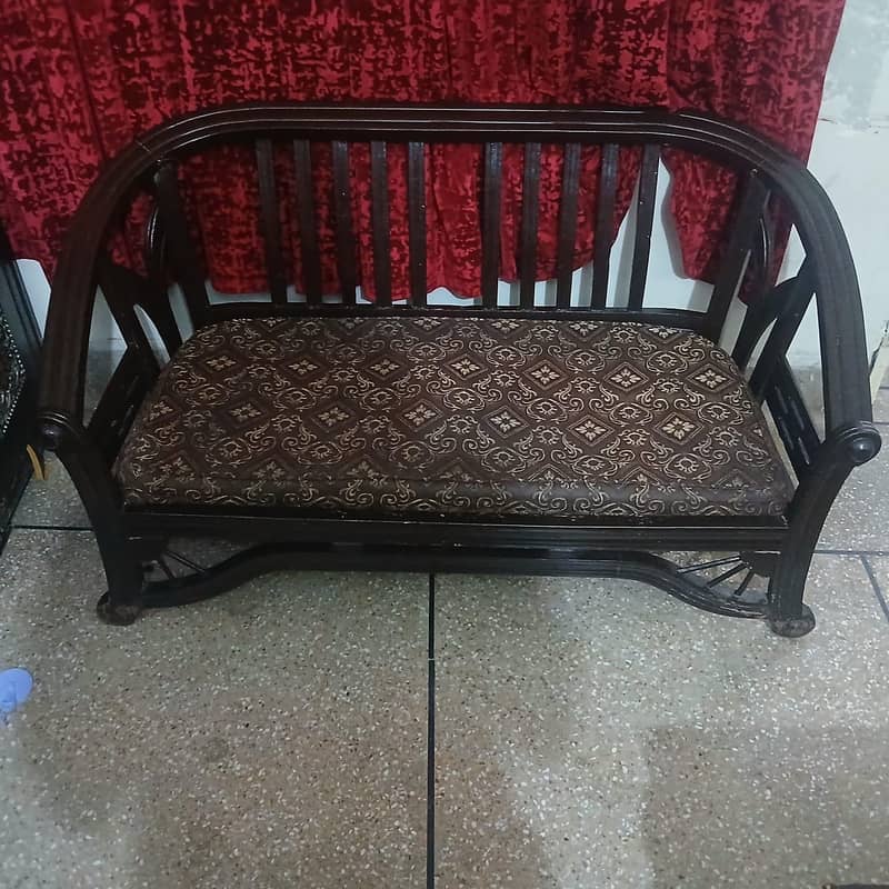 bed set with dressing and aofa set condition is good 6