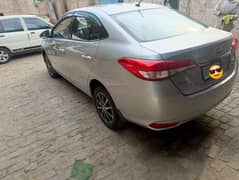 Toyota Yaris b to b ganian