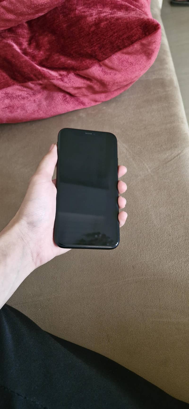 IPHONE XR NON PTA 6