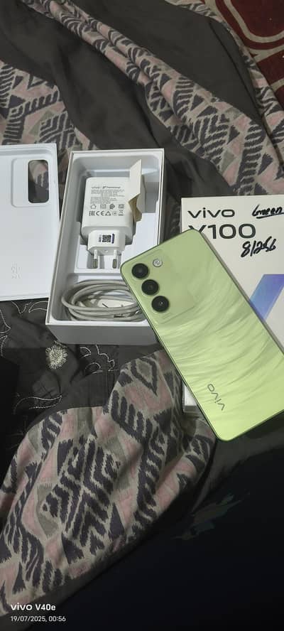 vivo y100 8+8/256gb complete box