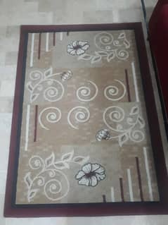 Elegant Center Piece/Rug Piece Like New Neat & Clean