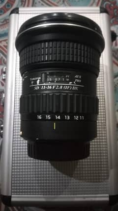 TOKINA