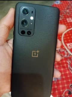 one plus 9 pro. 12 256