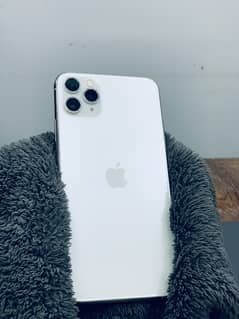 Iphone 11Pro max 256Gb approved 99%Health