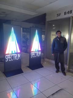 smd standees