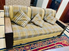 5 seater sofa set with cushions