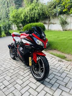 KAWASAKI NINJA ZX300 (REPLICA)