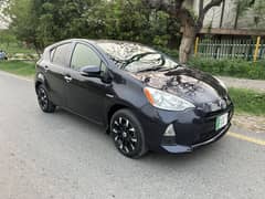 Toyota Aqua S 2015 Model