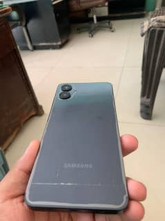 Samsung Galaxy A06 128 GB  with Box