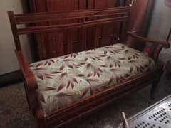 5 SEATER SOFA SET WOODEN