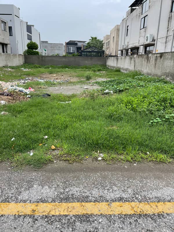 DHA PHASE 7 Y BLOCK 10 MARLA PLOT FOR SALE 3