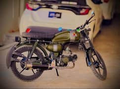 Cafe racer in 70cc modified